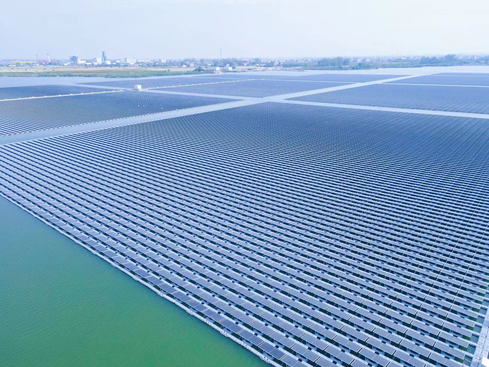 三峡安徽阜阳 650MWp 水面光伏发电